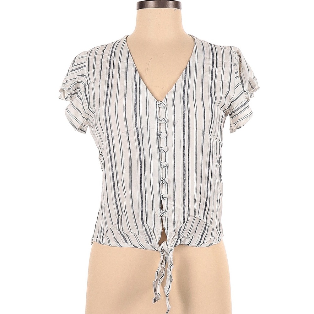 Sim and Sam size medium soft casual shirt.